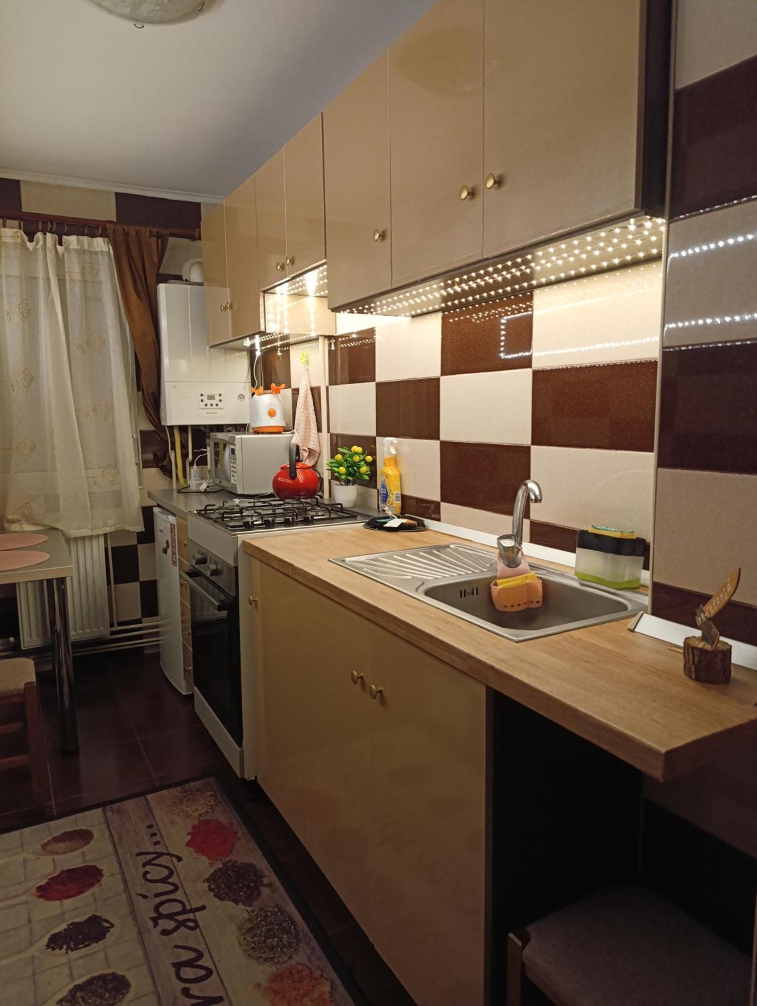 شقة Garsoniera Rebecca Tîrgu Ocna المظهر الخارجي الصورة